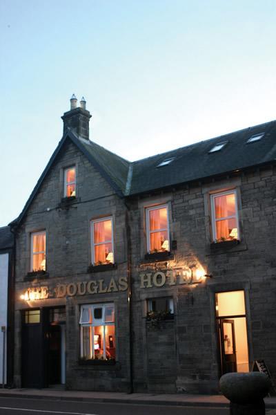 Langholm The Douglas Hotel מראה חיצוני תמונה